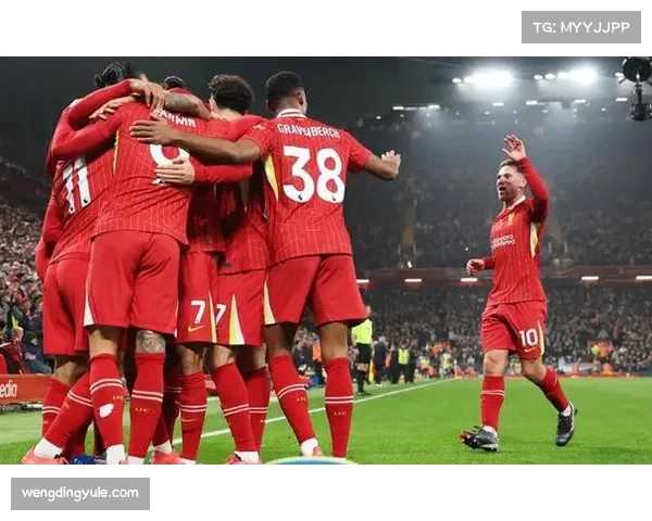 曼城4-2-2-2狭窄阵型遭遇铁桶阵,哈兰德回撤接应暴露进攻宽度不足